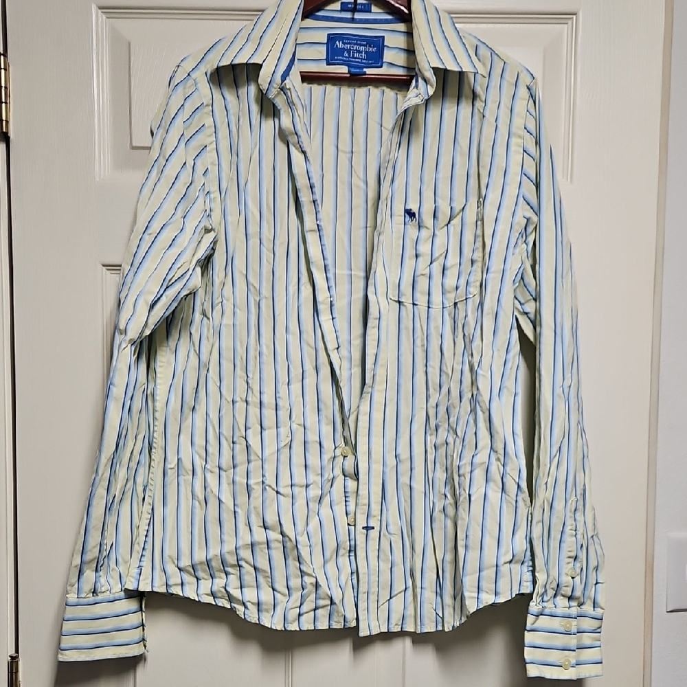 Vintage Abrecrombie & Fitch Men's Striped Button-Down Shirt